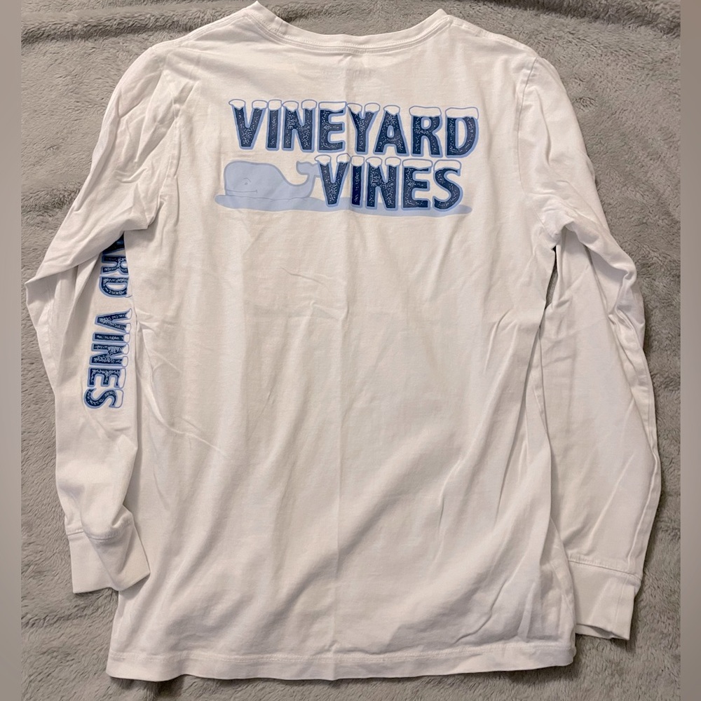 Vineyard Vines Youth Medium 12/14 white long sleeve winter/ snow shirt